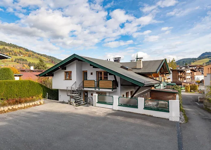 Johann * Kirchberg in Tirol